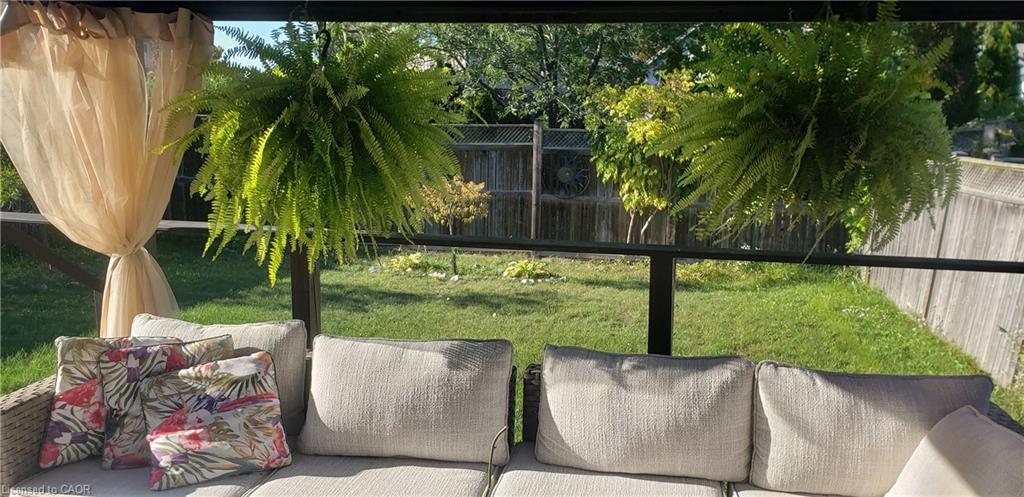 9147 Hendershot Boulevard, Niagara Falls, ON - Outdoor