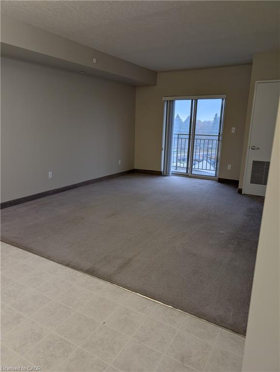 611-239 Auburn Drive, Waterloo, ON - Indoor Photo Showing Other Room