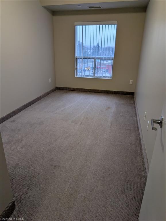 611-239 Auburn Drive, Waterloo, ON - Indoor Photo Showing Other Room