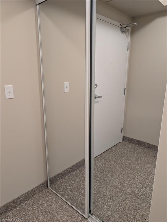 611-239 Auburn Drive, Waterloo, ON - Indoor Photo Showing Other Room