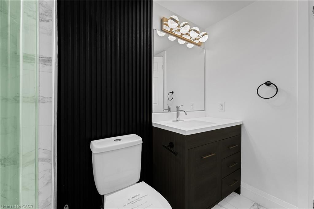 511 Gauthier Drive, Tecumseh, ON - Indoor Photo Showing Bathroom