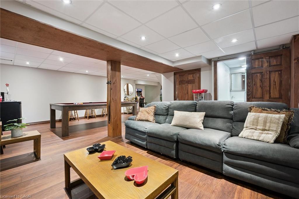 424 Clairbrook Crescent, Waterloo, ON - Indoor