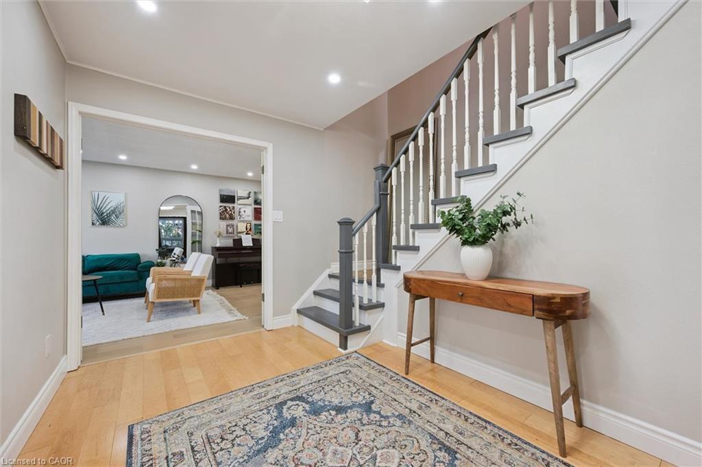 424 Clairbrook Crescent, Waterloo, ON - Indoor Photo Showing Other Room