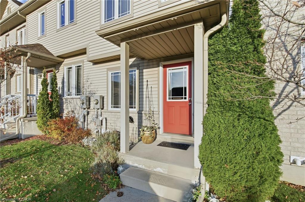 37-10 Foxglove Crescent, Kitchener, ON - Outdoor With Deck Patio Veranda