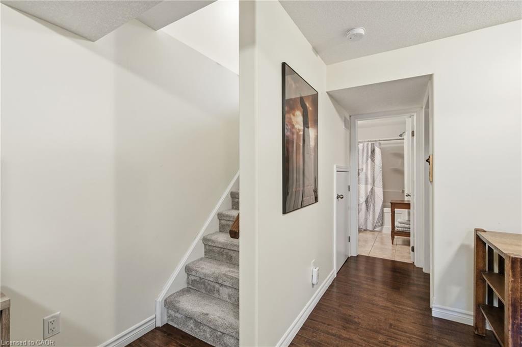 37-10 Foxglove Crescent, Kitchener, ON - Indoor Photo Showing Other Room