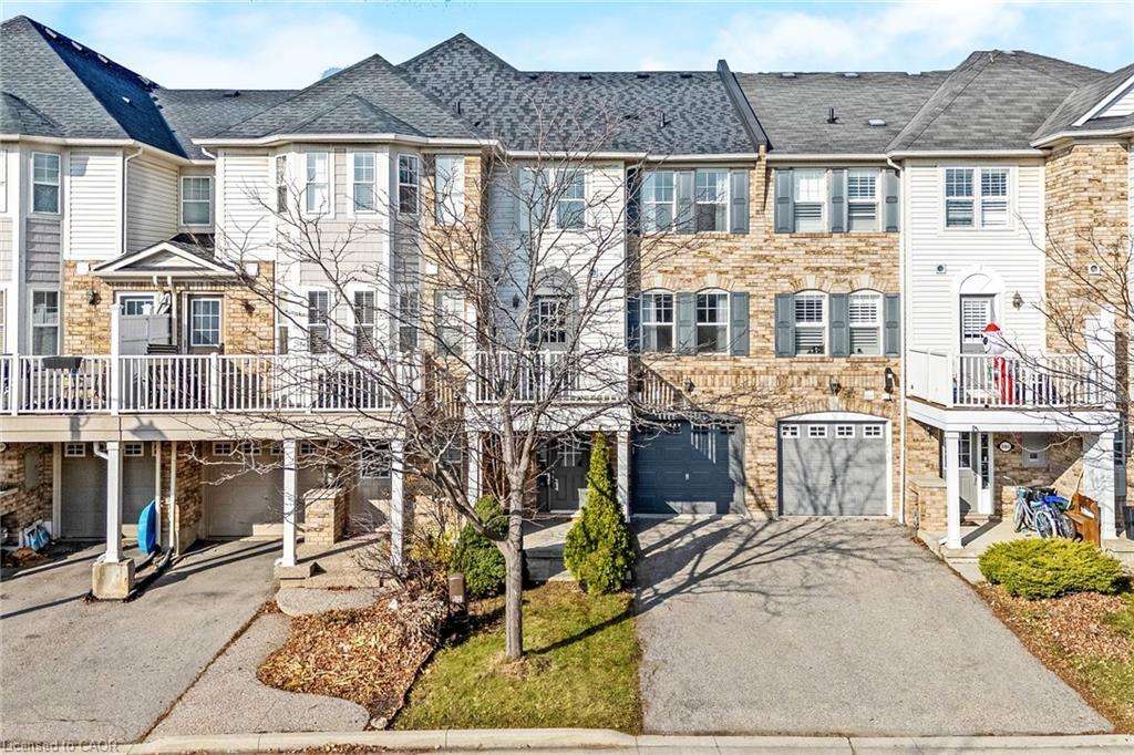 3187 Stornoway Circle, Oakville, ON - Outdoor
