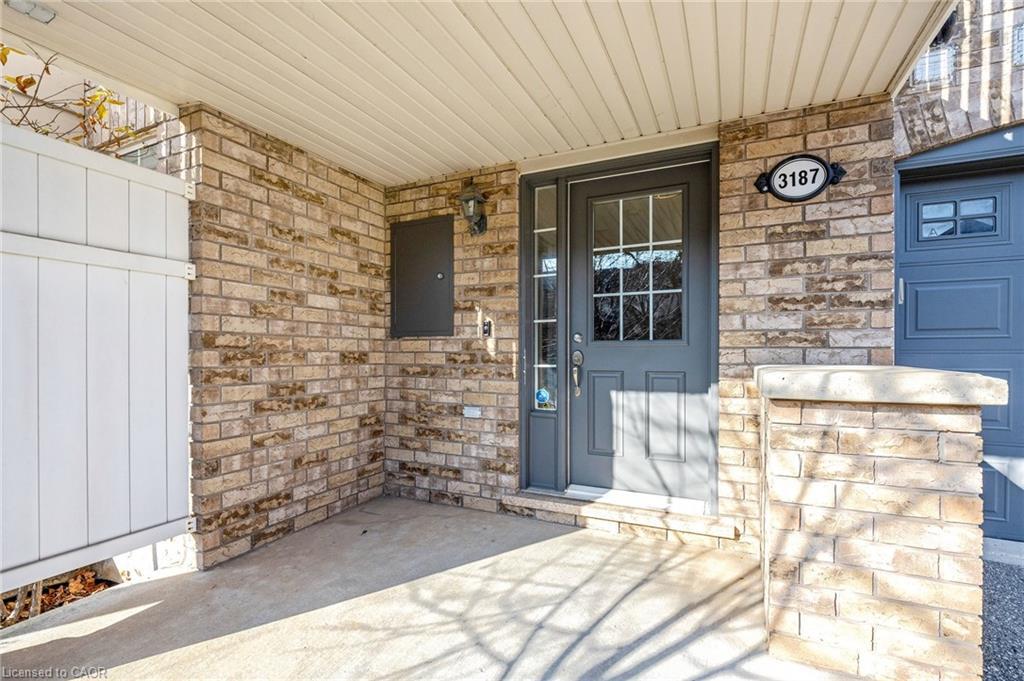 3187 Stornoway Circle, Oakville, ON - Outdoor With Deck Patio Veranda