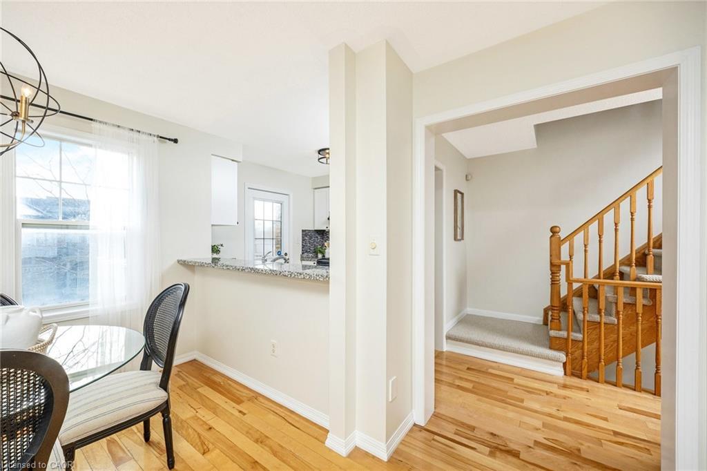 3187 Stornoway Circle, Oakville, ON - Indoor