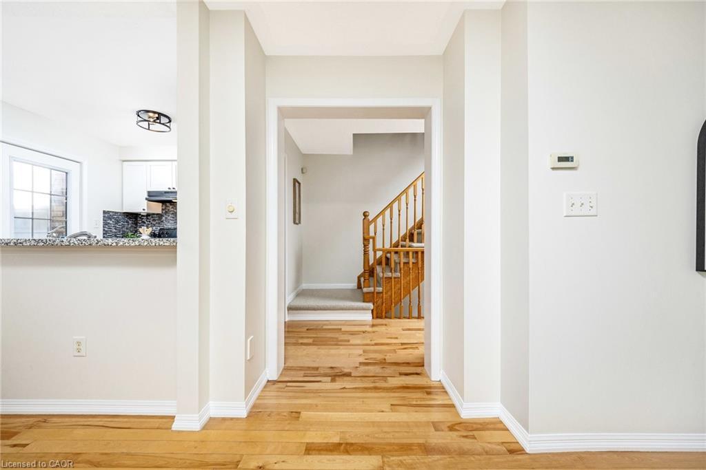 3187 Stornoway Circle, Oakville, ON - Indoor Photo Showing Other Room