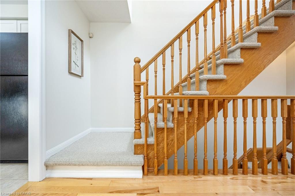 3187 Stornoway Circle, Oakville, ON - Indoor Photo Showing Other Room