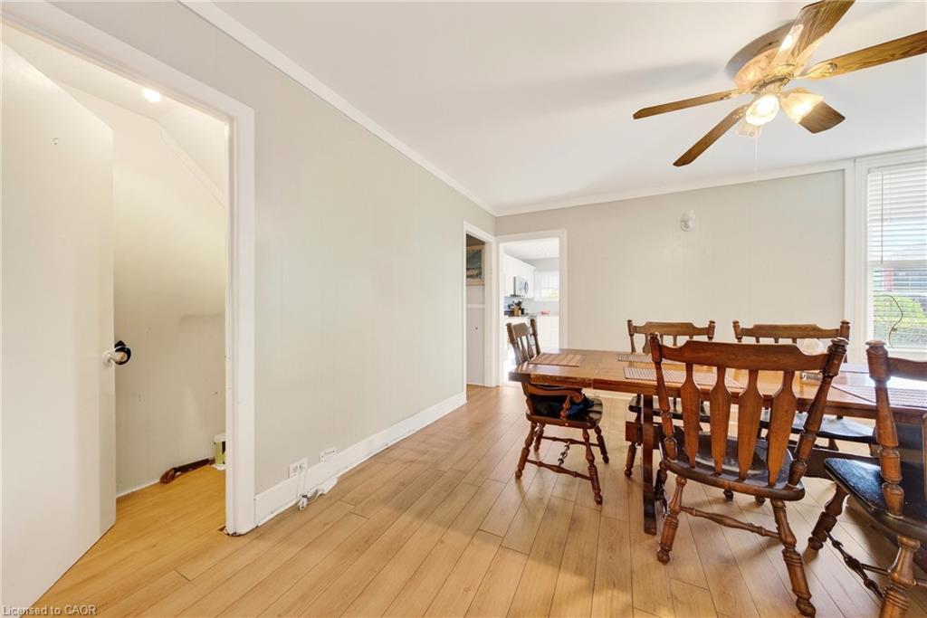 36 Cheever Street, Hamilton, ON - Indoor Photo Showing Dining Room