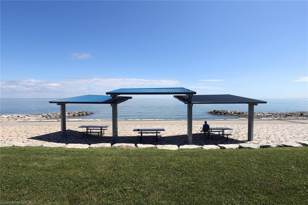 38-515 Winston Road, Grimsby, ON - Outdoor With Body Of Water With View