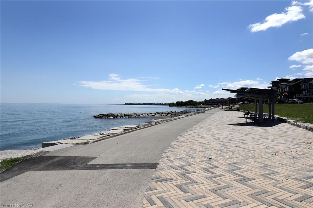 38-515 Winston Road, Grimsby, ON - Outdoor With Body Of Water With View