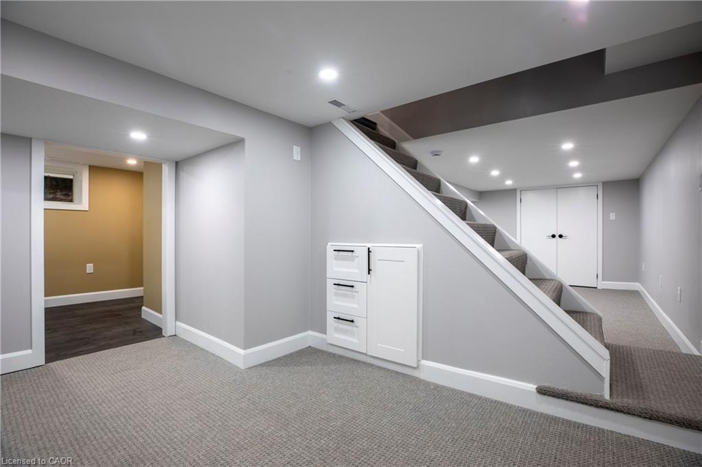 164 London Street N, Hamilton, ON - Indoor