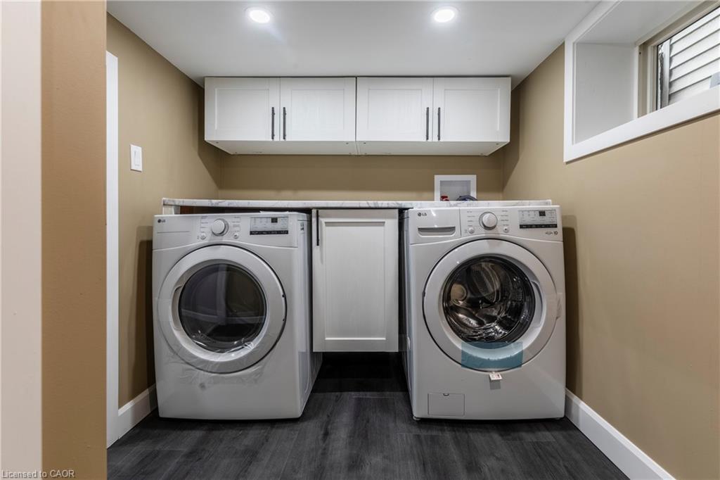 164 London Street N, Hamilton, ON - Indoor Photo Showing Laundry Room