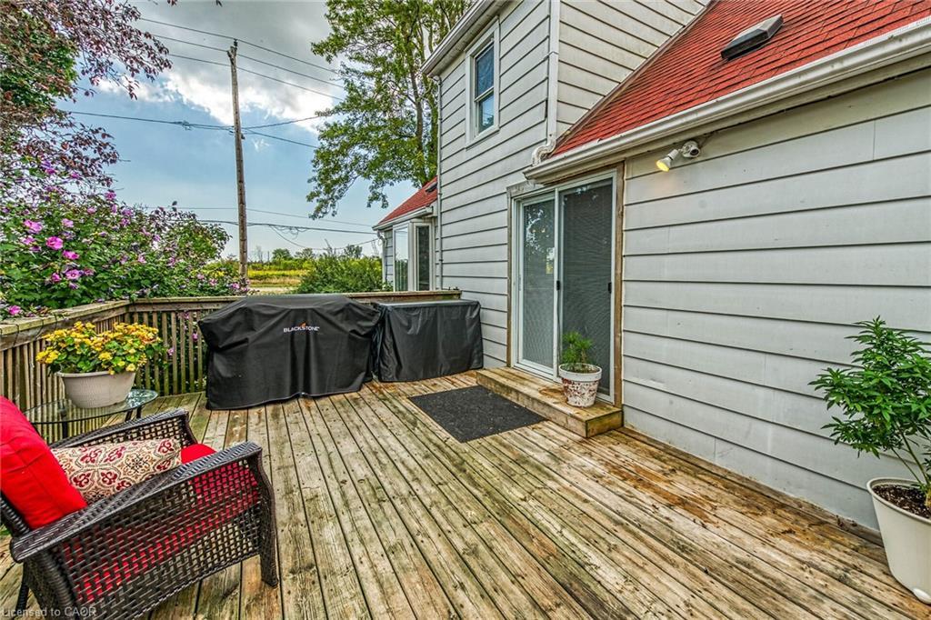805 Broad Street E, Dunnville, ON - Outdoor With Deck Patio Veranda With Exterior