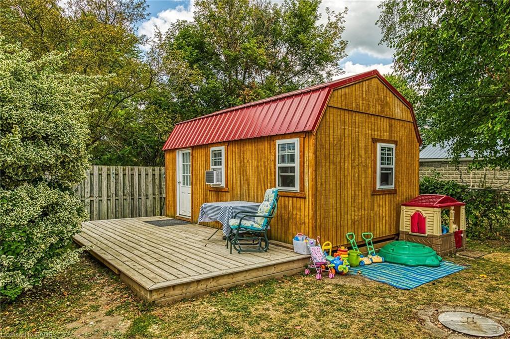 805 Broad Street E, Dunnville, ON - Outdoor With Deck Patio Veranda