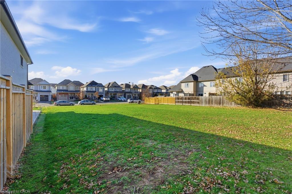 92 Gowland Drive, Binbrook, ON