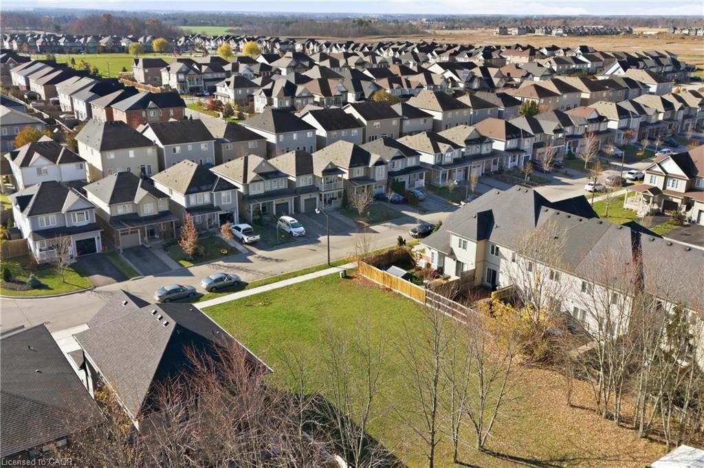 92 Gowland Drive, Binbrook, ON