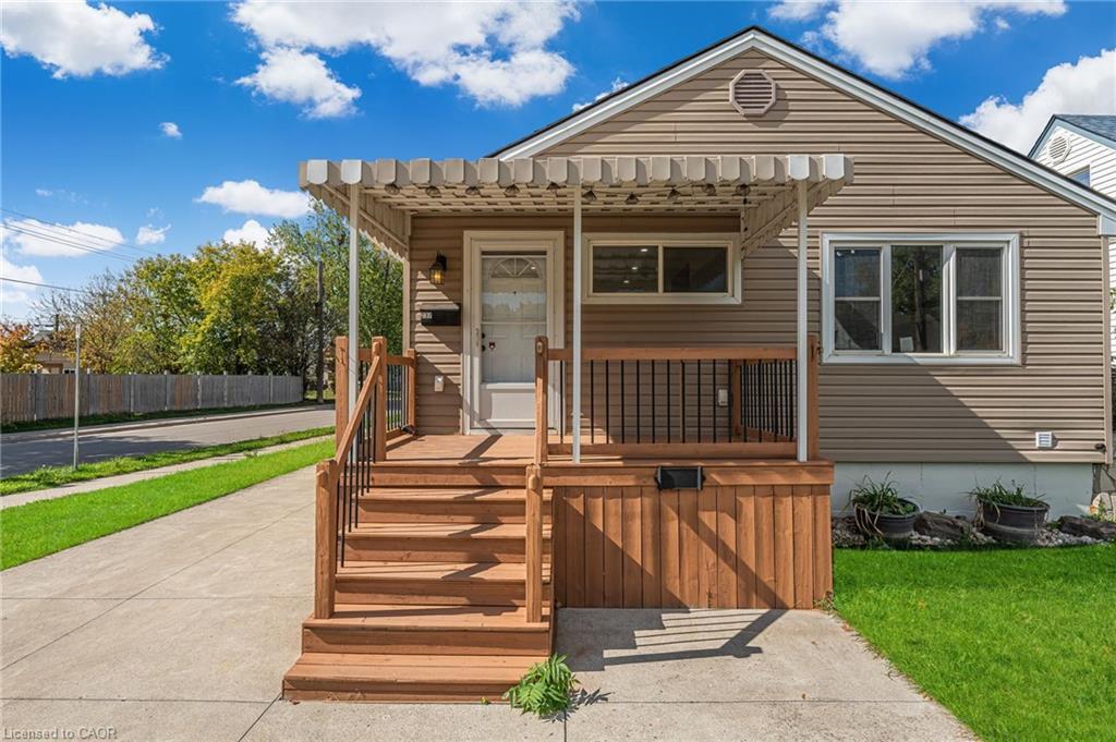 237 Adair Avenue N, Hamilton, ON - Outdoor