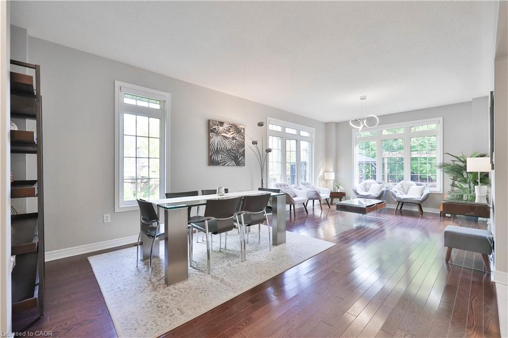 3262 Skipton Lane, Oakville, ON - Indoor