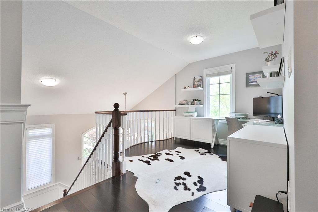 3262 Skipton Lane, Oakville, ON - Indoor Photo Showing Other Room