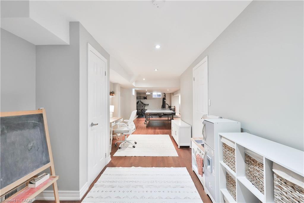 3262 Skipton Lane, Oakville, ON - Indoor Photo Showing Other Room