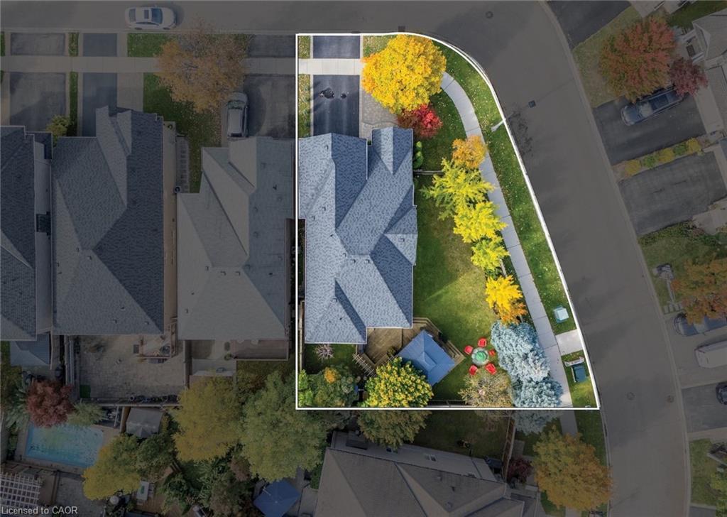 3262 Skipton Lane, Oakville, ON - Outdoor