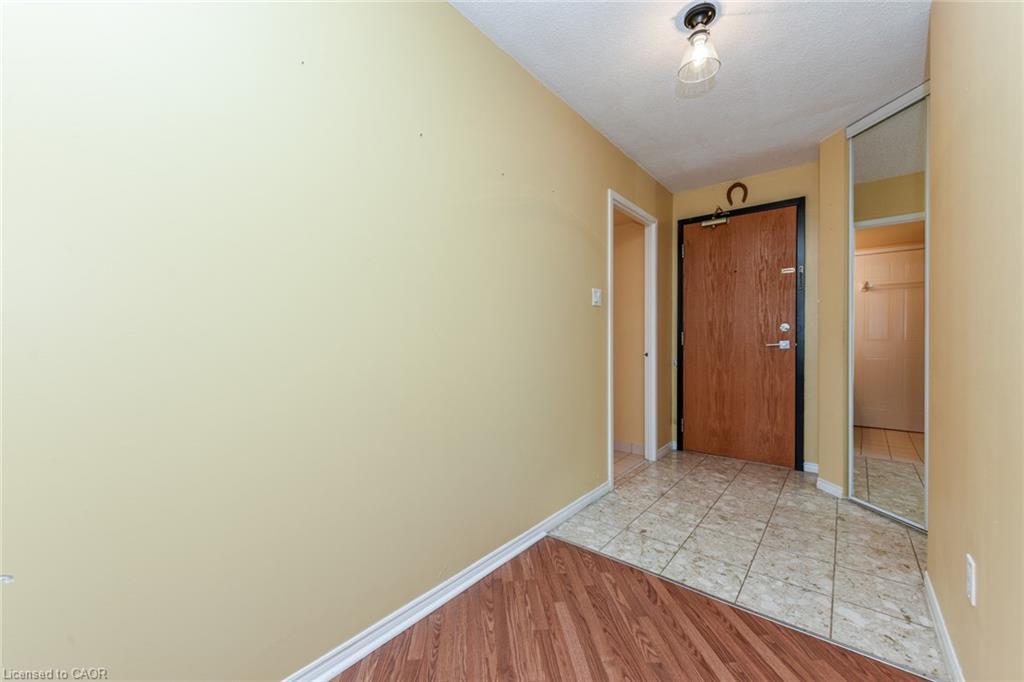 1002-1500 Grazia Court, Mississauga, ON - Indoor Photo Showing Other Room