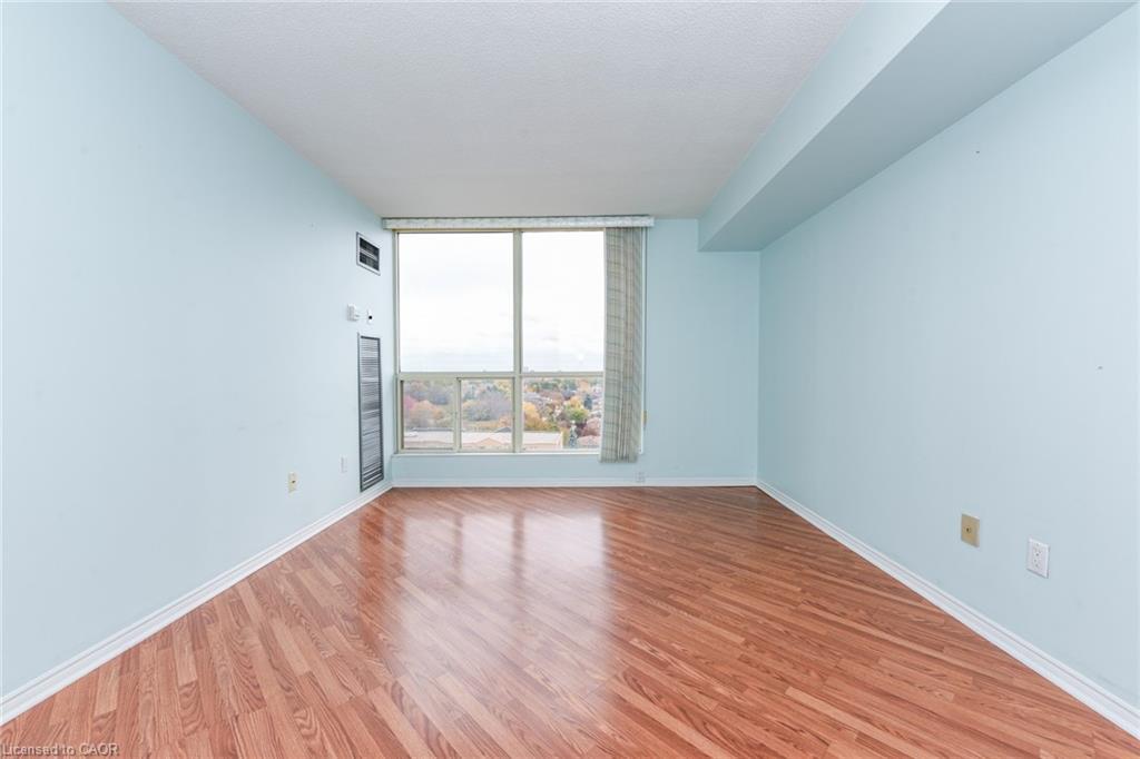 1002-1500 Grazia Court, Mississauga, ON - Indoor Photo Showing Other Room