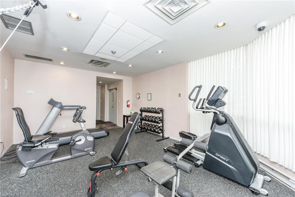 1002-1500 Grazia Court, Mississauga, ON - Indoor Photo Showing Gym Room