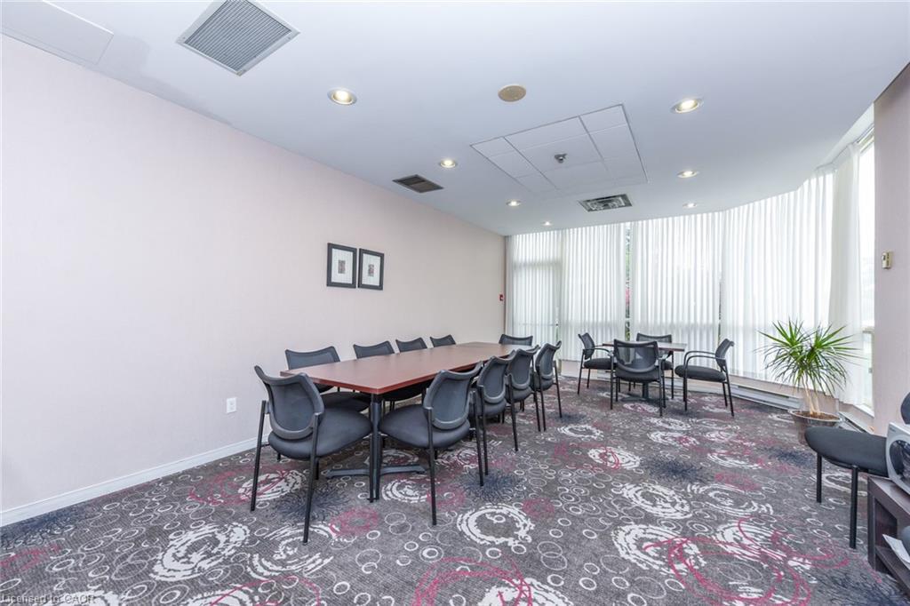 1002-1500 Grazia Court, Mississauga, ON - Indoor