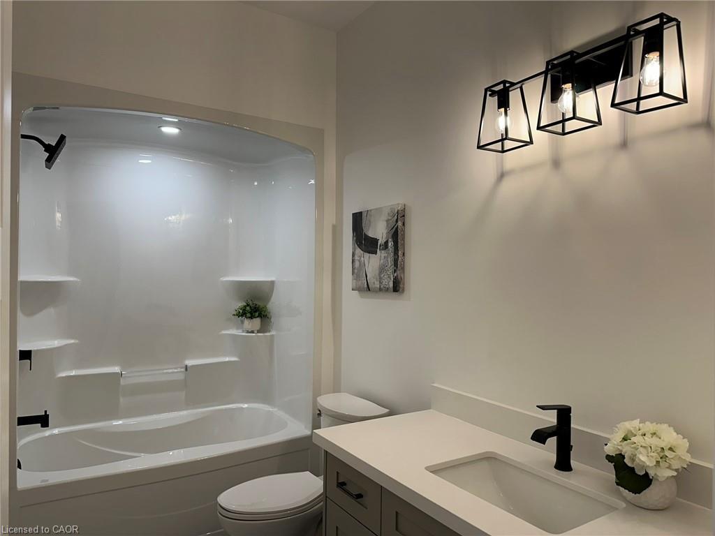 Lot 94-3 Pike Creek Drive, Cayuga, ON - Indoor Photo Showing Bathroom