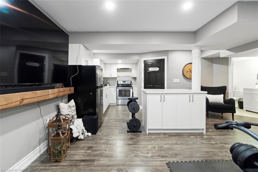 11 Redfinch Way, Brampton, ON - Indoor