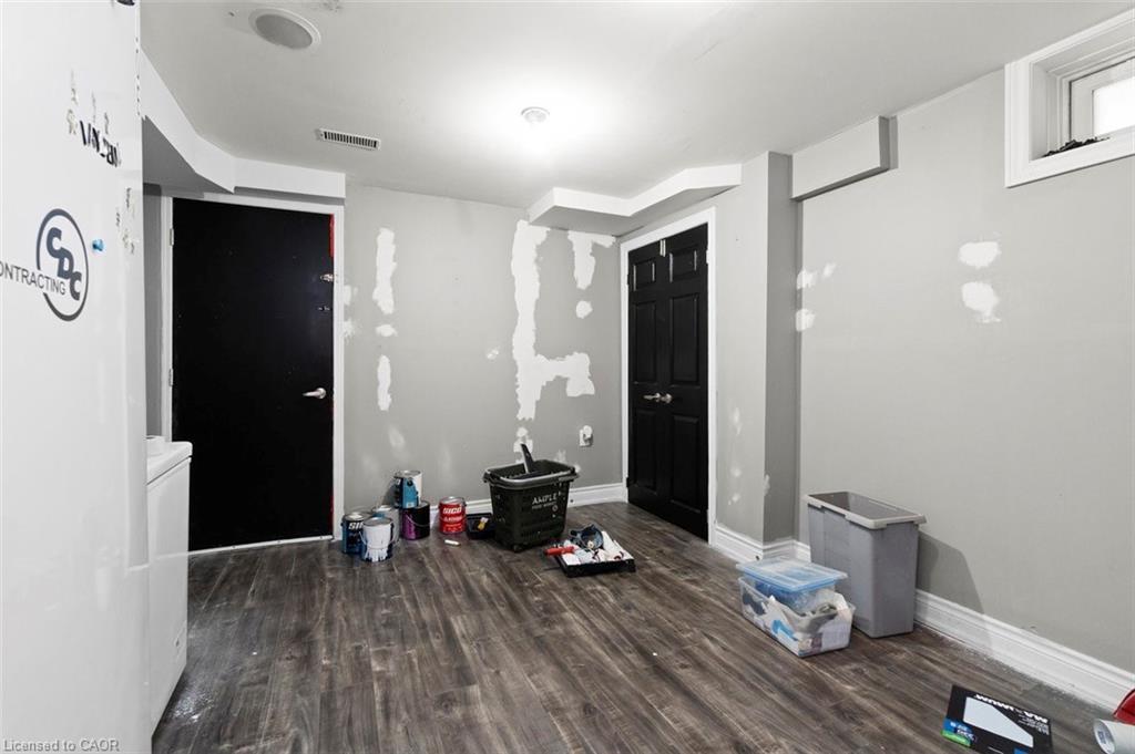 11 Redfinch Way, Brampton, ON - Indoor Photo Showing Other Room