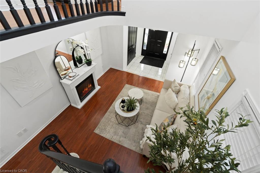 11 Redfinch Way, Brampton, ON - Indoor