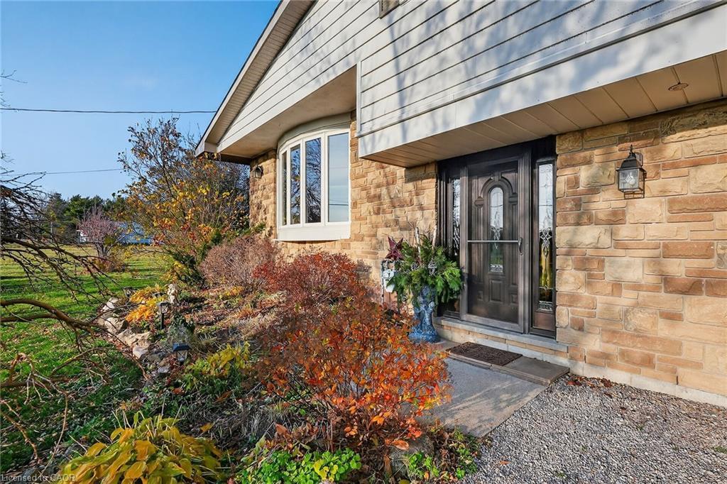 152 Ridge Road W, Grimsby, ON - Outdoor