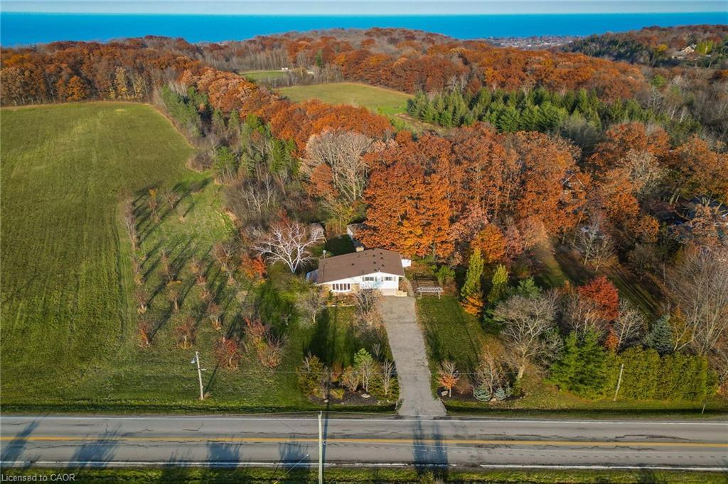 152 Ridge Road W, Grimsby, ON - Outdoor With View