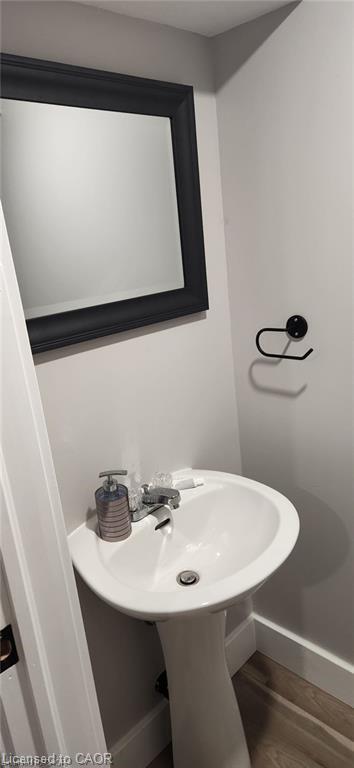 21-700 Erinbrook Drive, Kitchener, ON - Indoor Photo Showing Bathroom
