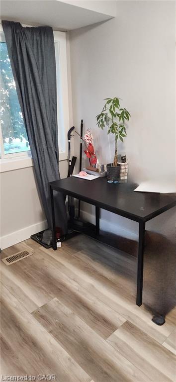 21-700 Erinbrook Drive, Kitchener, ON - Indoor Photo Showing Other Room