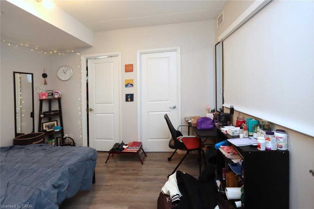 216-1291 Gordon Street, Guelph, ON - Indoor