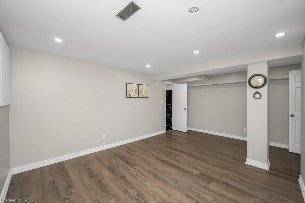 2523 Waterford Street, Oakville, ON - Indoor Photo Showing Other Room