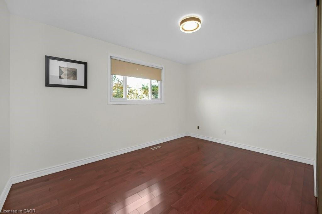 2523 Waterford Street, Oakville, ON - Indoor Photo Showing Other Room