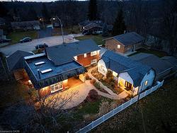 466 Hillview Crescent New Hamburg, ON N2A 1K8