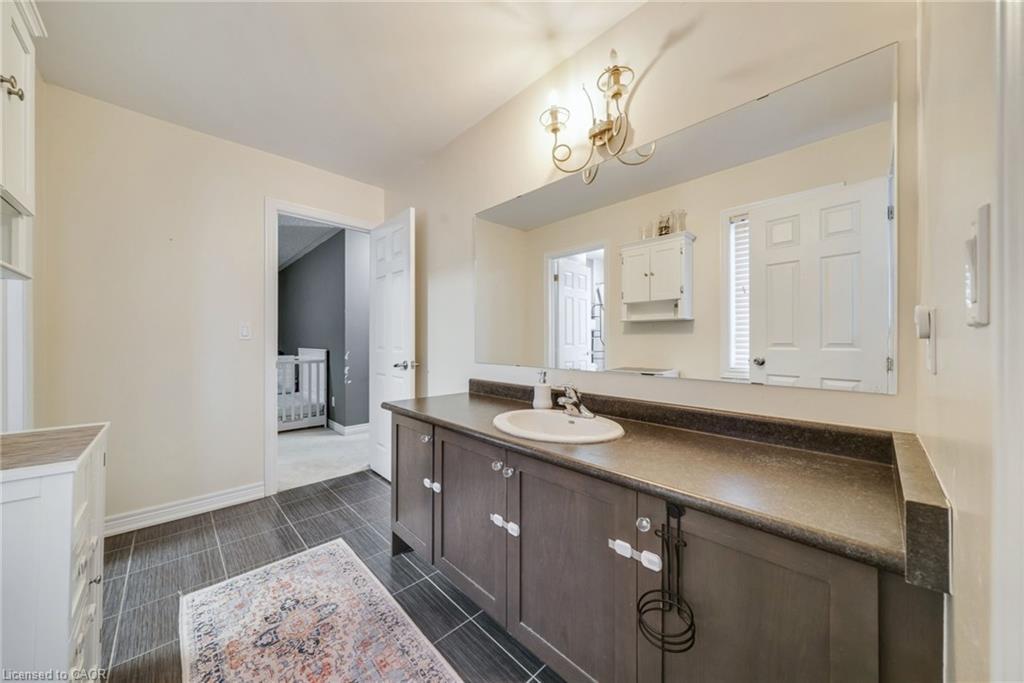 2 Kennedy Boulevard, Alliston, ON - Indoor Photo Showing Bathroom