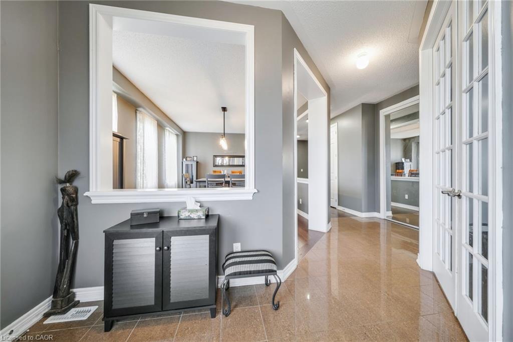 2 Kennedy Boulevard, Alliston, ON - Indoor Photo Showing Other Room