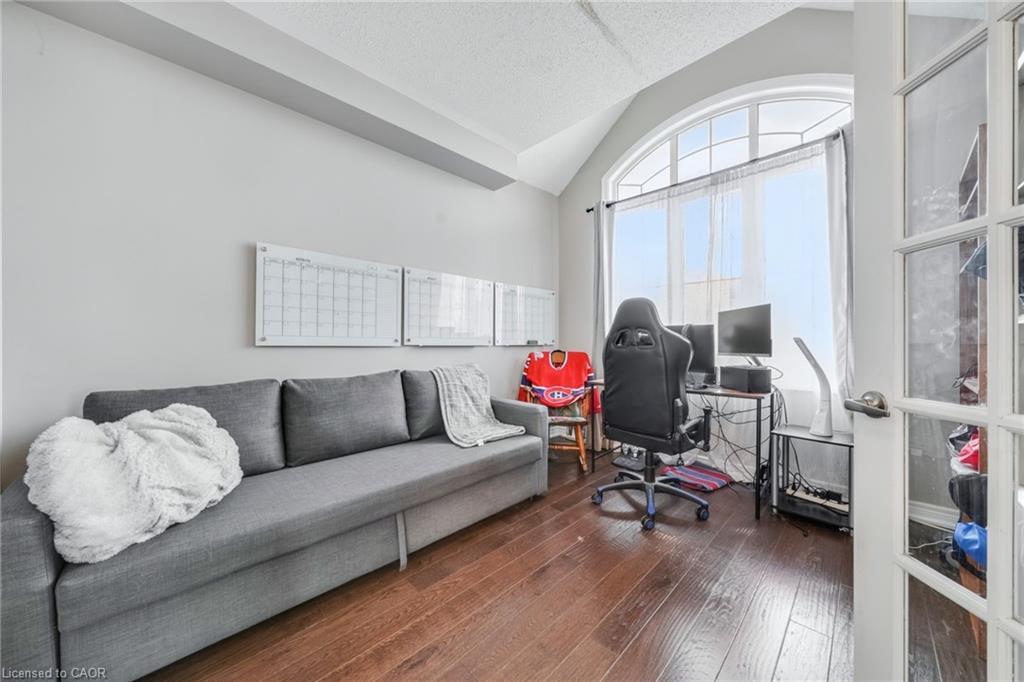 2 Kennedy Boulevard, Alliston, ON - Indoor