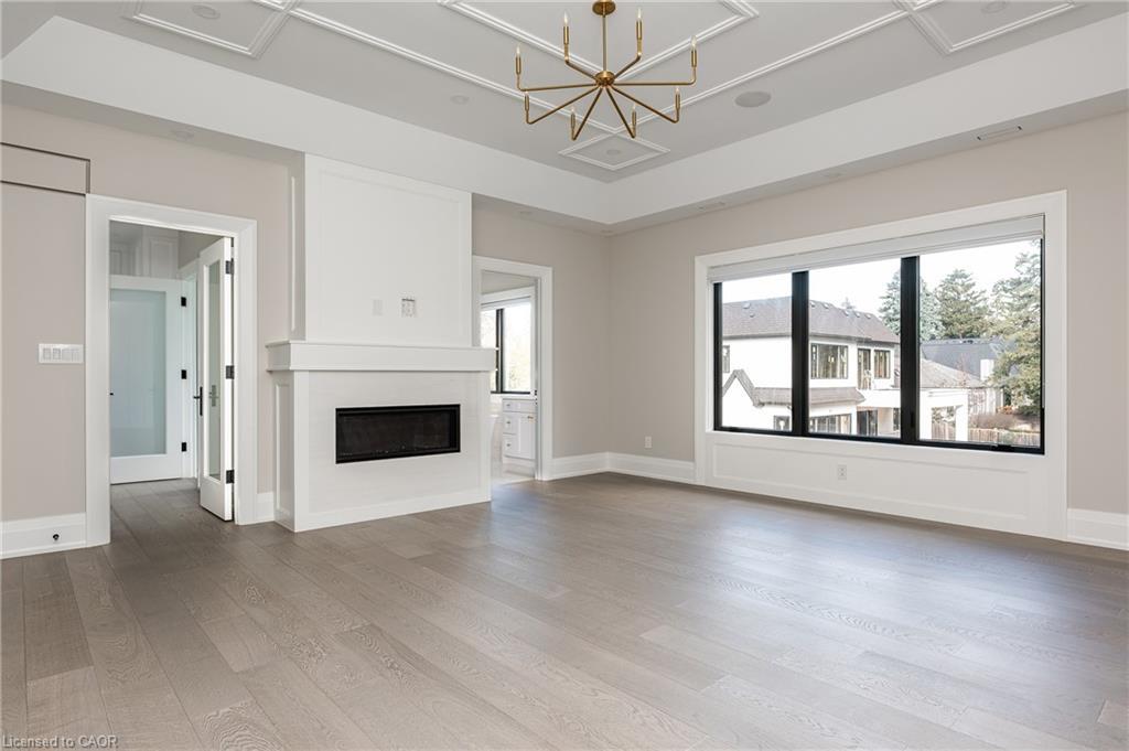 481 Chartwell Road, Oakville, ON - Indoor Photo Showing Living Room With Fireplace