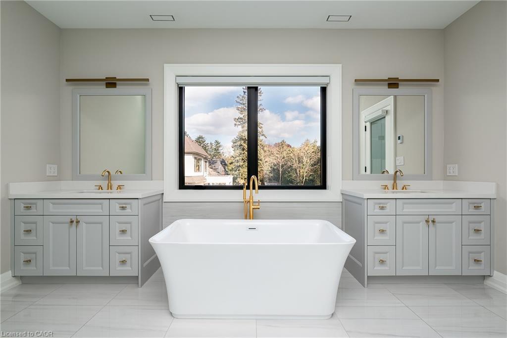481 Chartwell Road, Oakville, ON - Indoor Photo Showing Bathroom