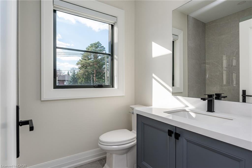 481 Chartwell Road, Oakville, ON - Indoor Photo Showing Bathroom